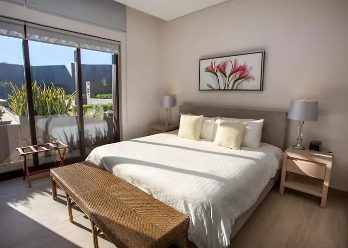 Apartment Impressive With Jacuzzi Near Medano *